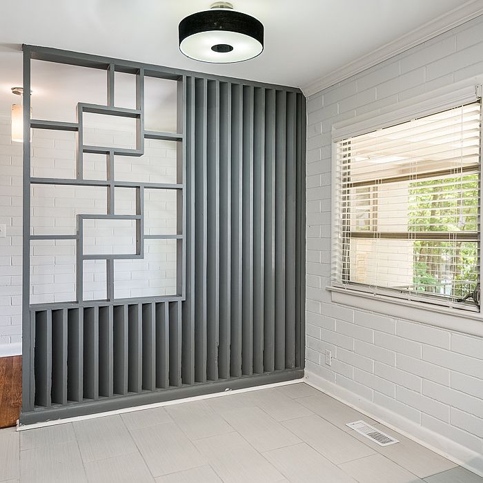 Entry way to kitchen