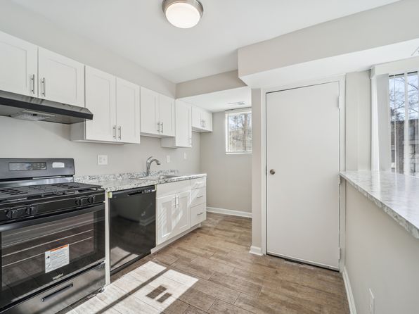 5284 Marlboro Pike #5294-403