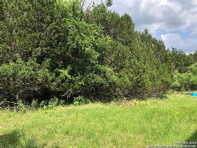 2nd image of 2070 Blueridge Dr