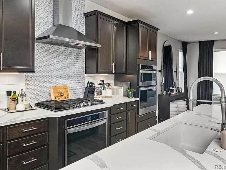 25537 E Alder Dr — Photo 12