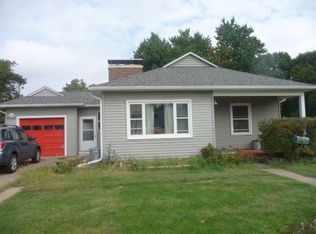 4517 21st Ave, Moline, IL 61265
