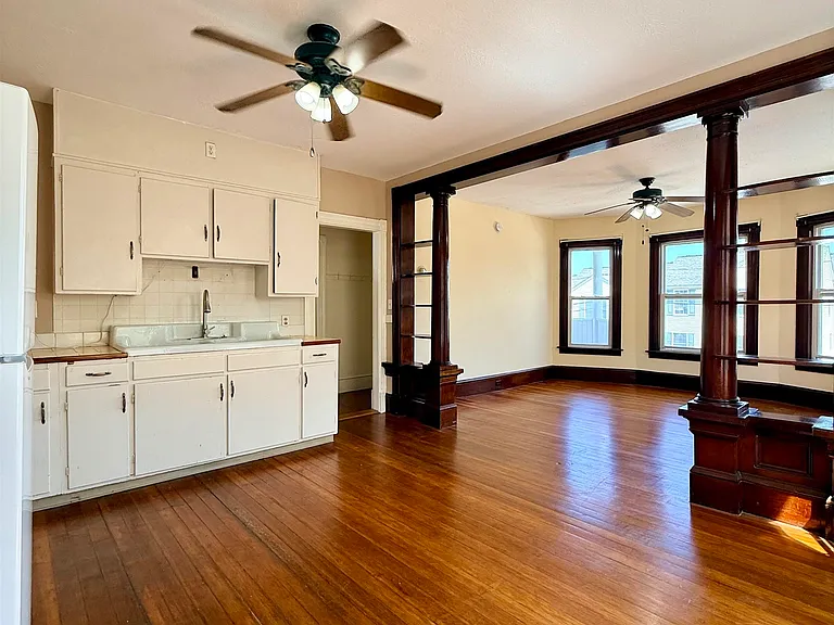 603 Silver St #2F — Photo 1