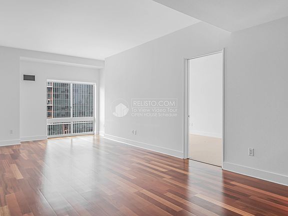 3rd image of 50 Lansing St Unit 706