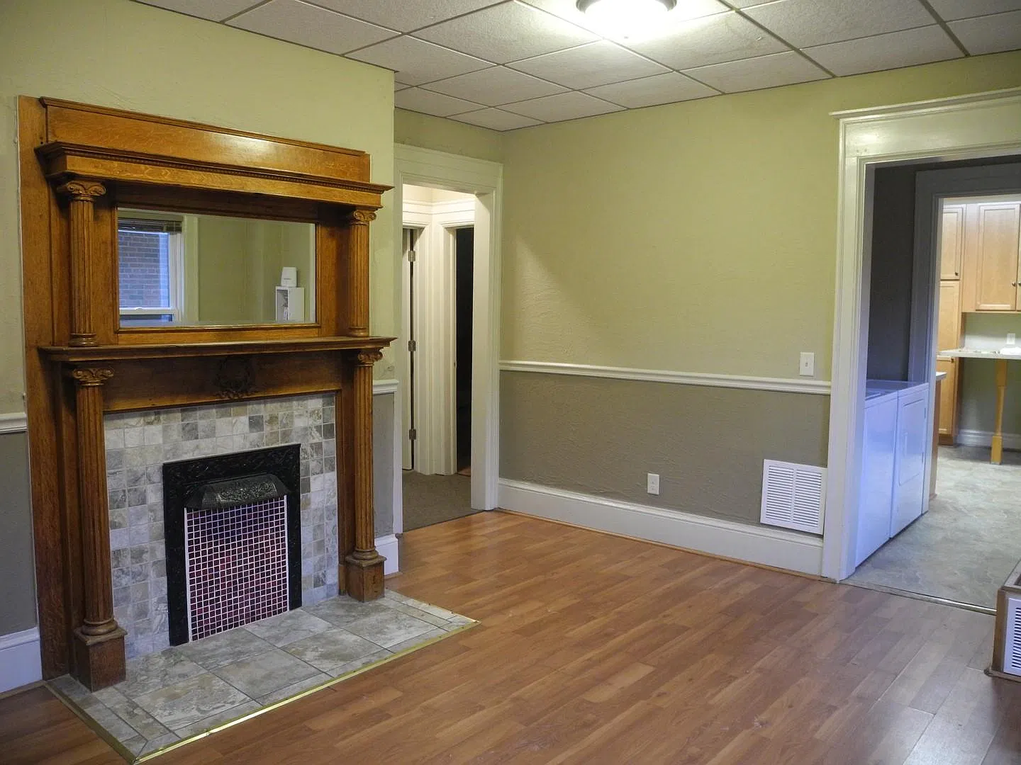 3 bed, 921 sqft, $2,275 — Photo 3