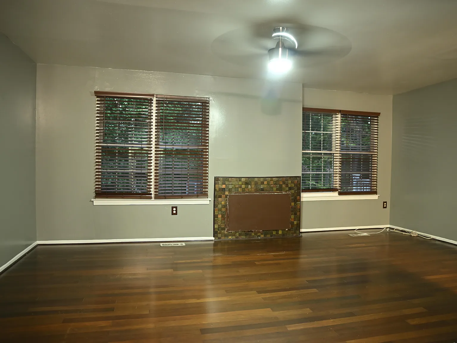 3 bed, 3.5 bath, 1327 sqft, $3,000 — Photo 4