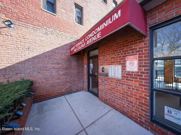 100 Colfax Ave APT 3D, Staten Island, NY 10306