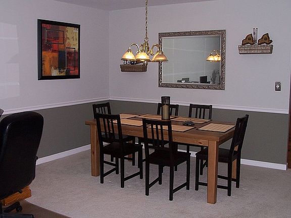 4th image of 24 Brittany Dr