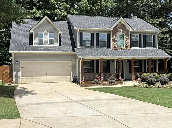 2609 Blanton Dr, Winder, GA 30680