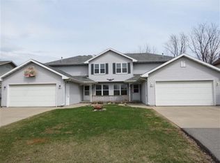 2960 W Creek Valley Ln, Appleton, WI 54914