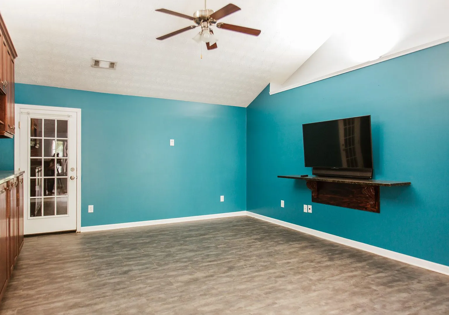 137 Bristol Woods Drive - Available August 2026! — Photo 4