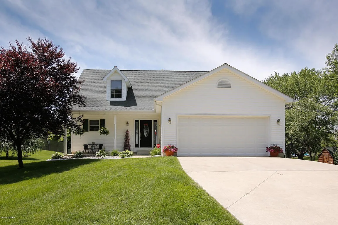 24123 Findley Rd photo 1