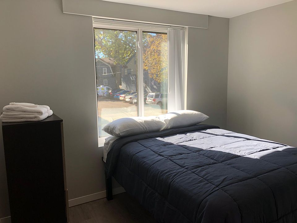 1st image of 731 Packard St APT 202