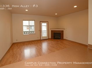 1336 High Aly APT 3, Eugene, OR 97401