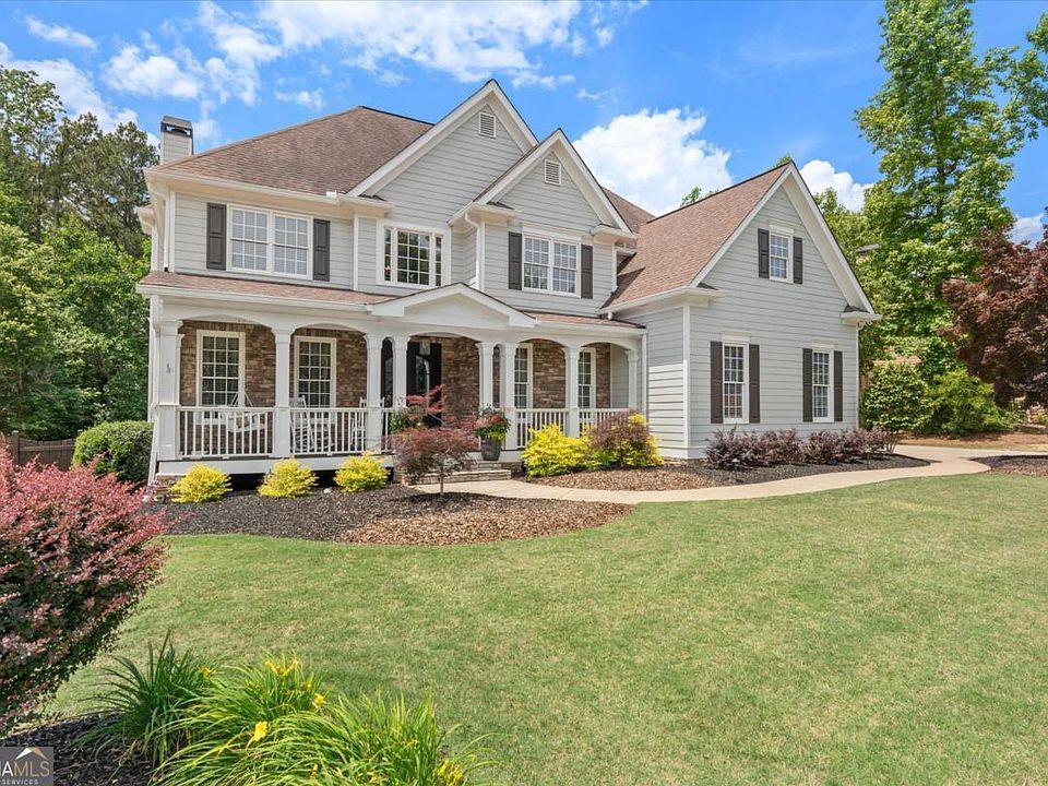 1st image of 161 Oakwind Point