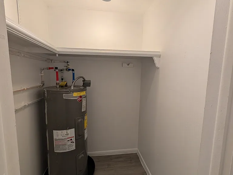 1705 E Kirby St #A — Photo 6