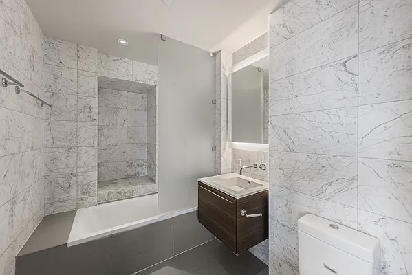 Rented by Compass | media 18