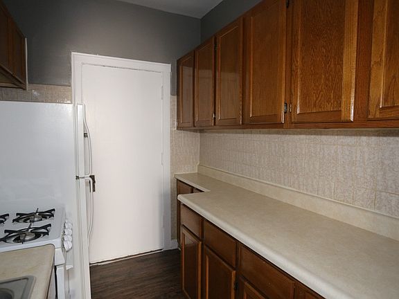 3rd image of 4656 N Elston Ave APT B7