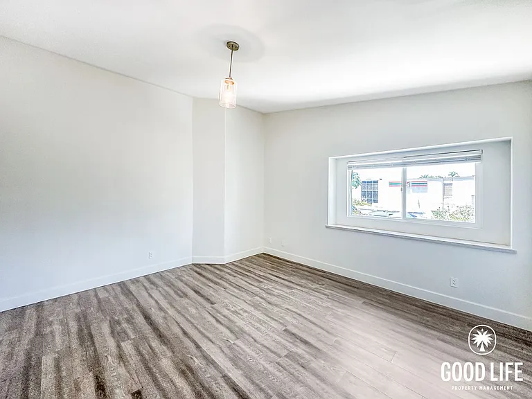 517 4th Ave #2 — Photo 18