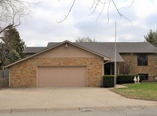 3505 Ashwood Dr, Columbus, IN 47203