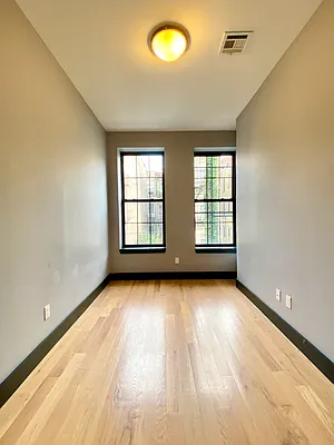 Rented by Hagstrom Management Inc | media 14