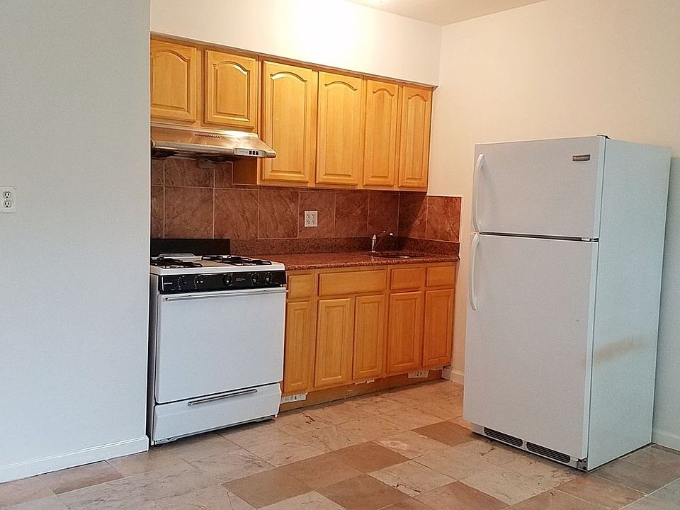 1st image of 35-16 31st St #3C
