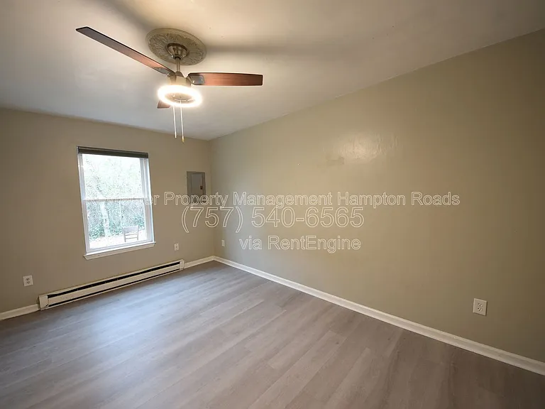 405 Clifton St #A — Photo 14
