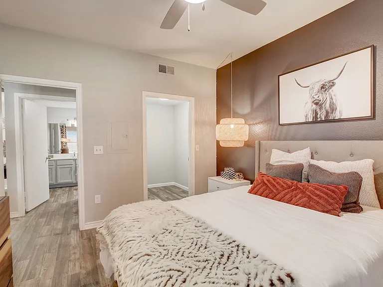 Oasis at Plum Creek Apartments — Photo 32