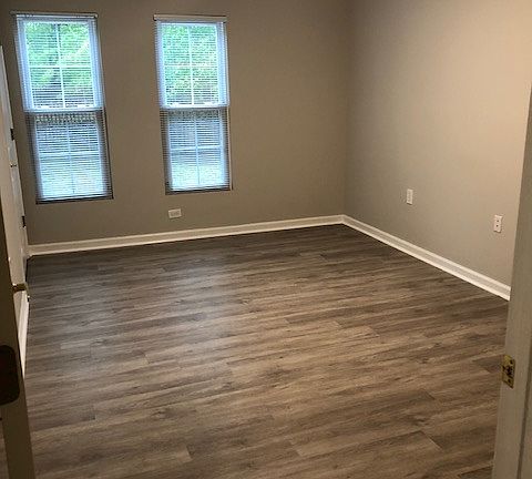 3rd image of 9768 Leyland Dr Unit 3