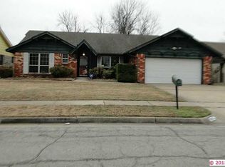 10724 E 27th St, Tulsa, OK 74129