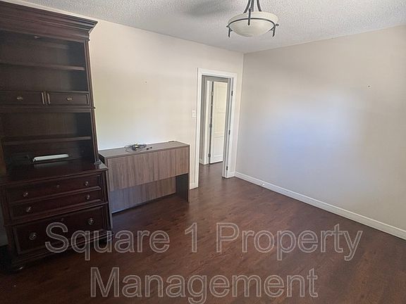 3rd image of 10025 117th St NW #6