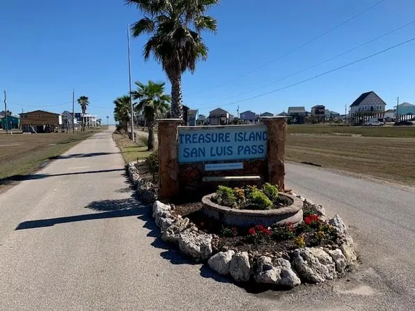 LOT 5 Jolly Roger Dr, Freeport, TX 77541