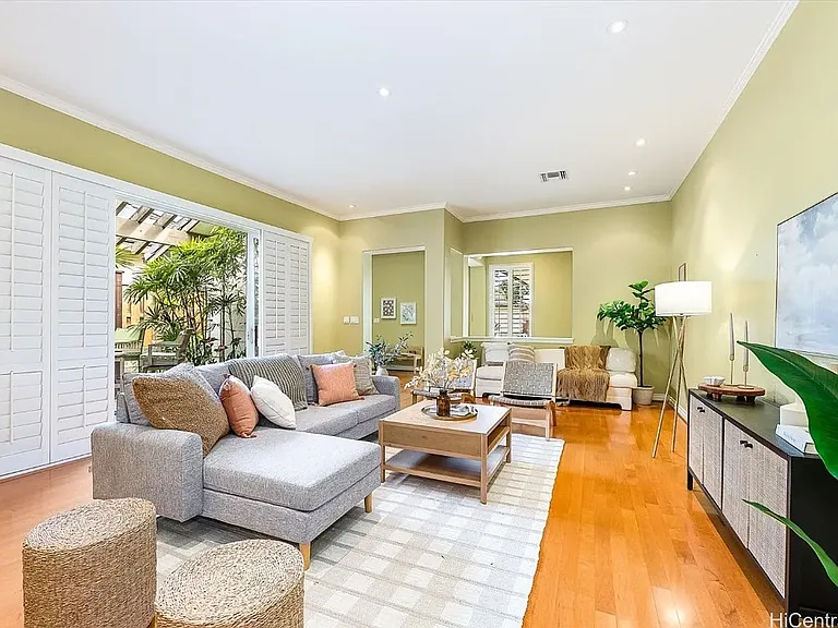 1058 Koko Kai Pl — Photo 2