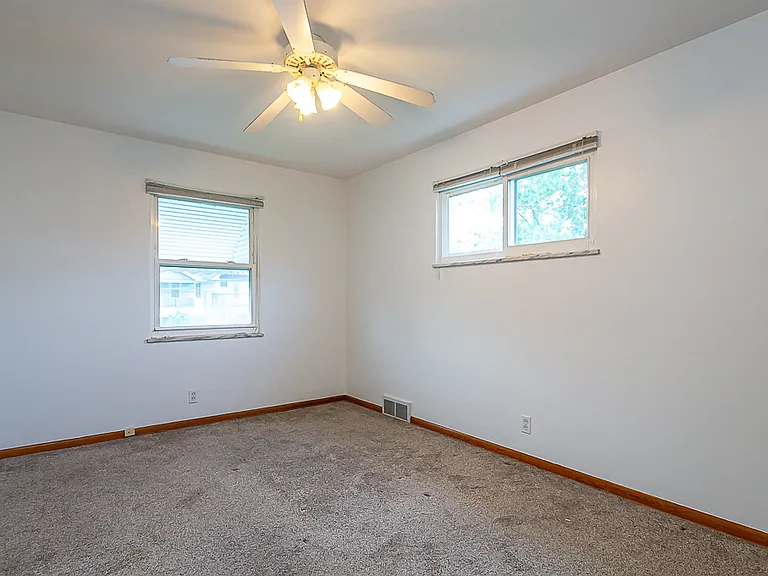 1248 Webb Rd #2 — Photo 15