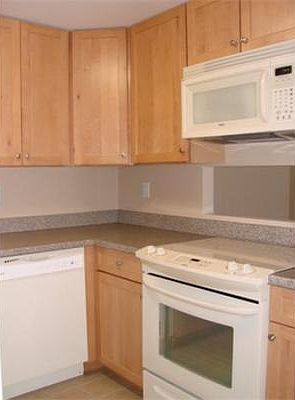 2nd image of 300 Park Terrace Dr APT 354