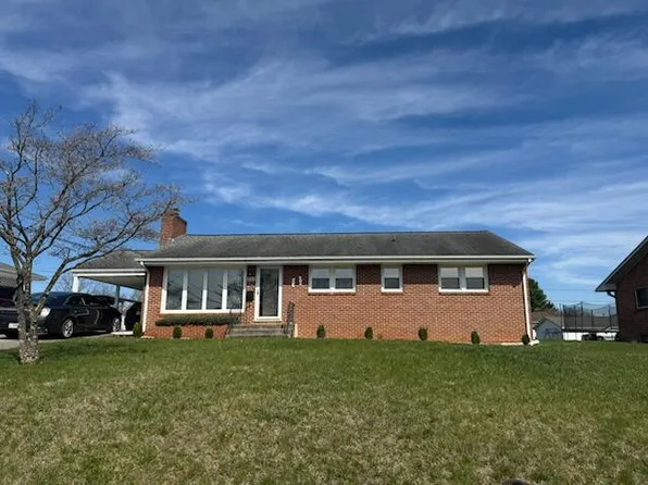 5711 Malvern Rd, Roanoke, VA 24012