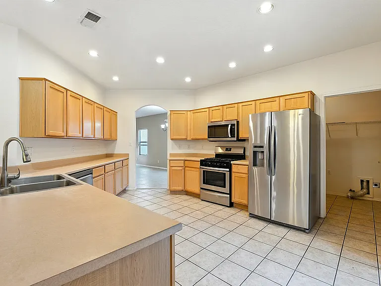 9219 Colima Ave NW — Photo 10