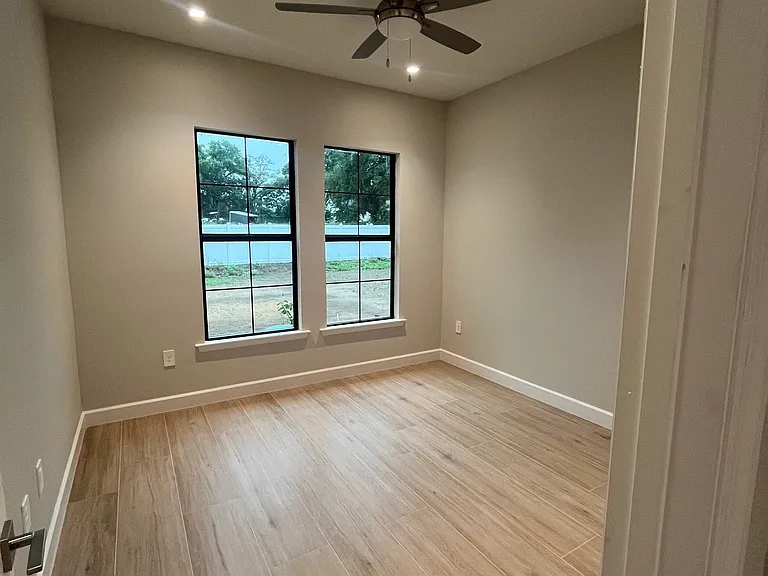 3035 Pollard Pointe Dr — Photo 5