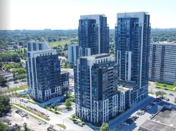 20 Meadowglen Pl E #822, Toronto, ON M1G 0A9