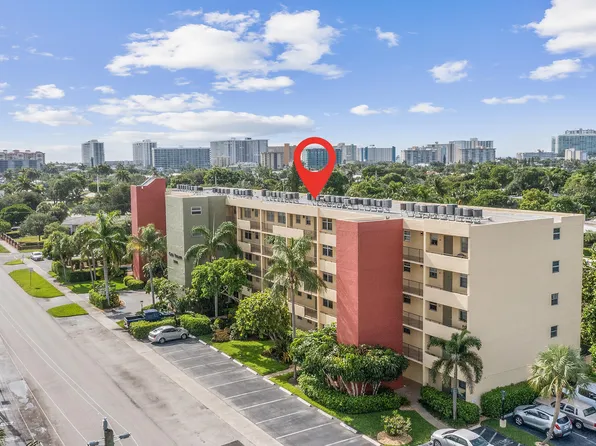 2400 NE 10th Street #410, Pompano Beach, FL 33062