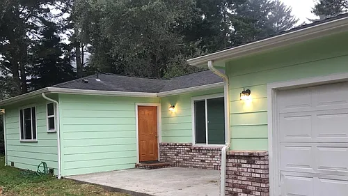 1194 Azalea Ave Photo 1