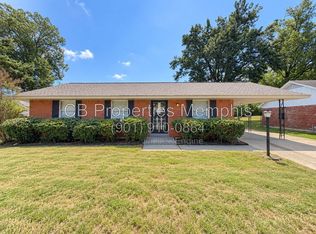 817 White Clover Ln, Memphis, TN 38109