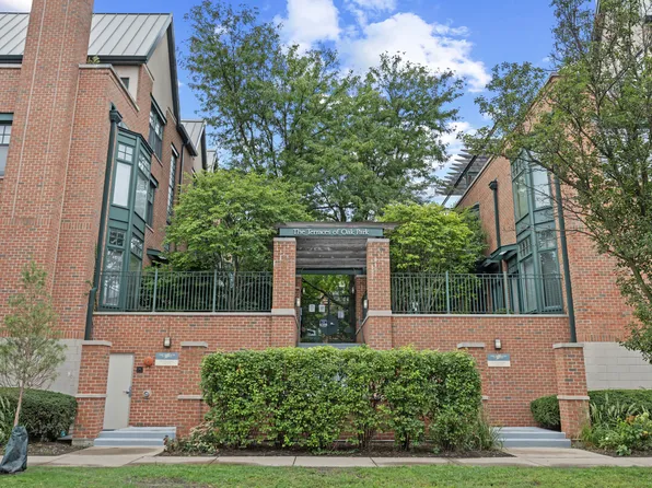 (undisclosed Address), Oak Park, IL 60301