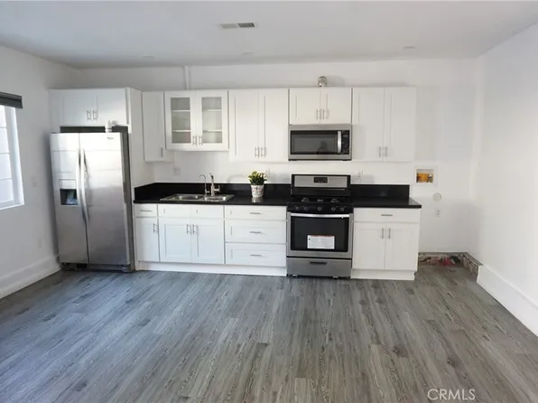 14820 Devonshire St, Mission Hills, CA 91345