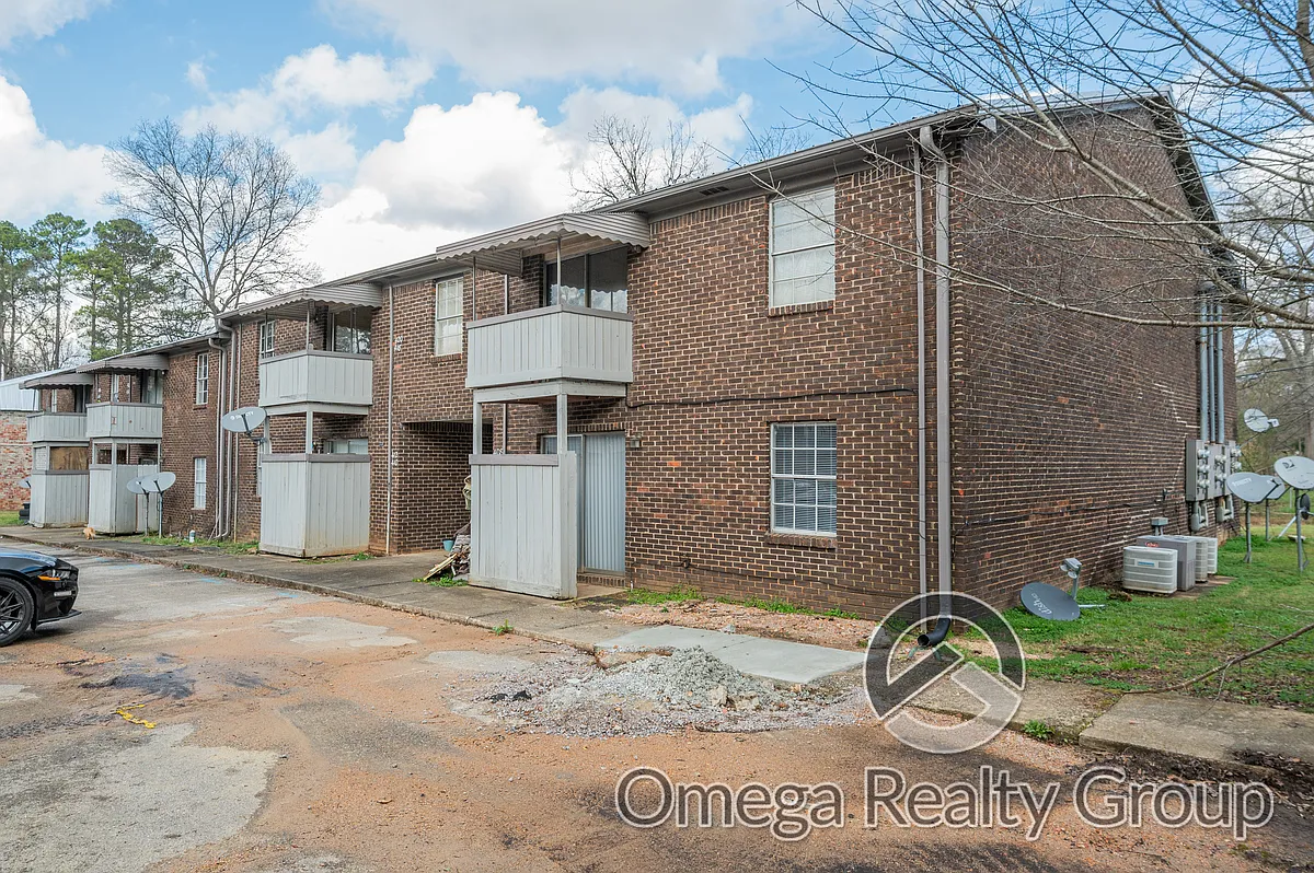 Building Photo - Edenberry Apartments