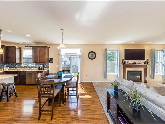 5th image of 5577 Harvest Curve Ln
