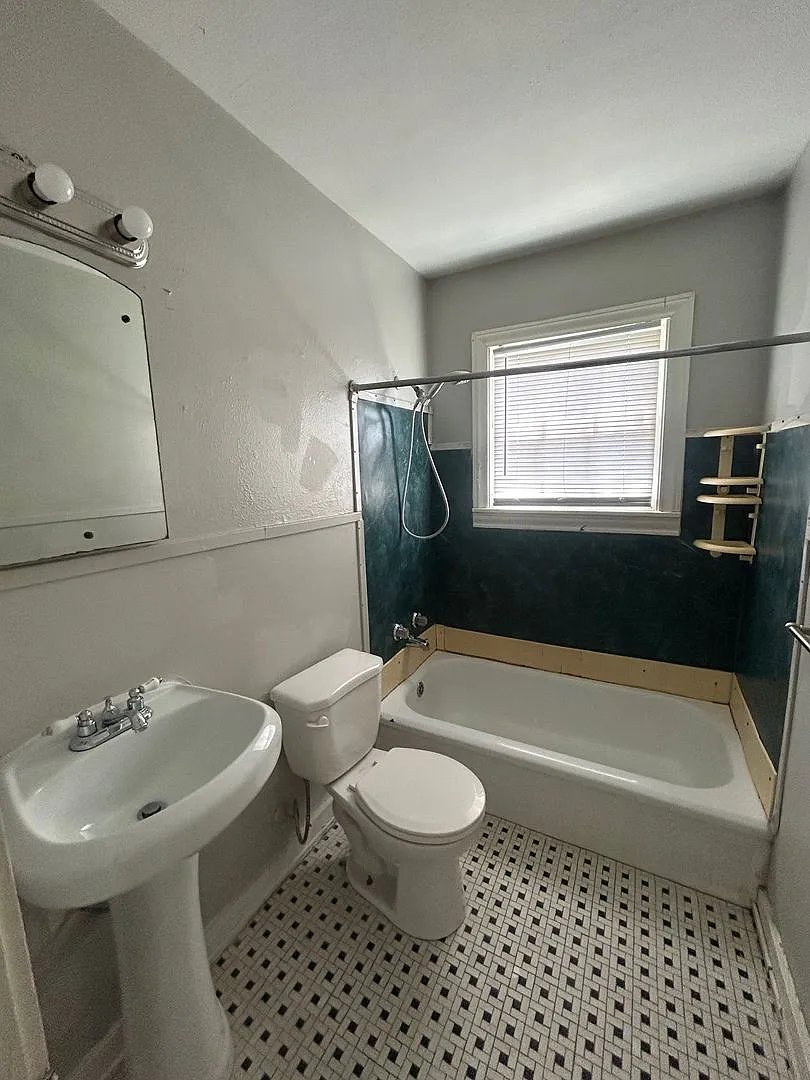 Spacious Waco Home — Photo 3