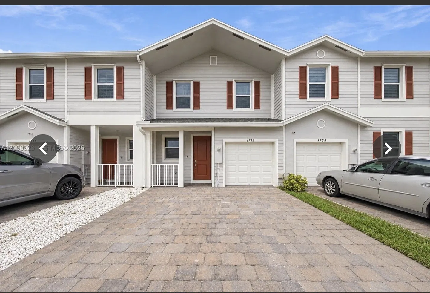 3 bed, 2.5 bath, 1489 sqft, $2,500 — Photo 1
