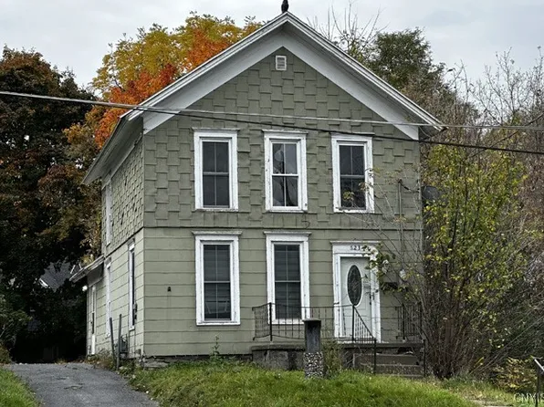 523 Arsenal St, Watertown, NY 13601