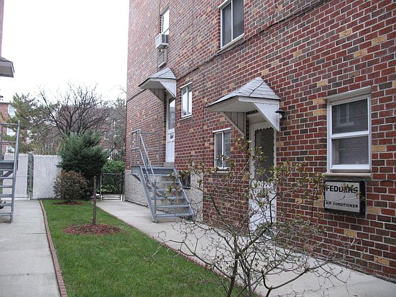 Side entrance to walk-up/studio