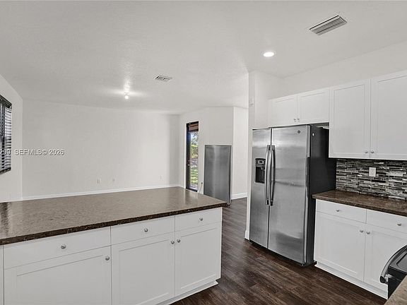 2nd image of 2502 NE 1st St #0